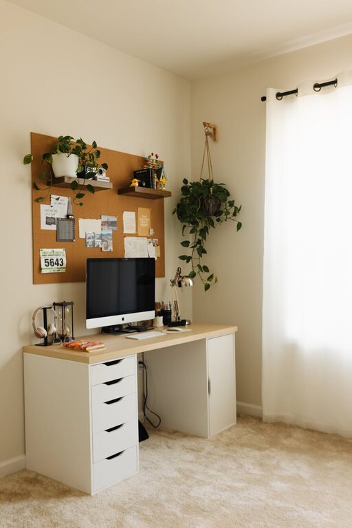 How to Create a Productive and Inspiring Home Office Space