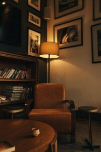 Tips for Creating a Cozy and Inviting Living Room Space